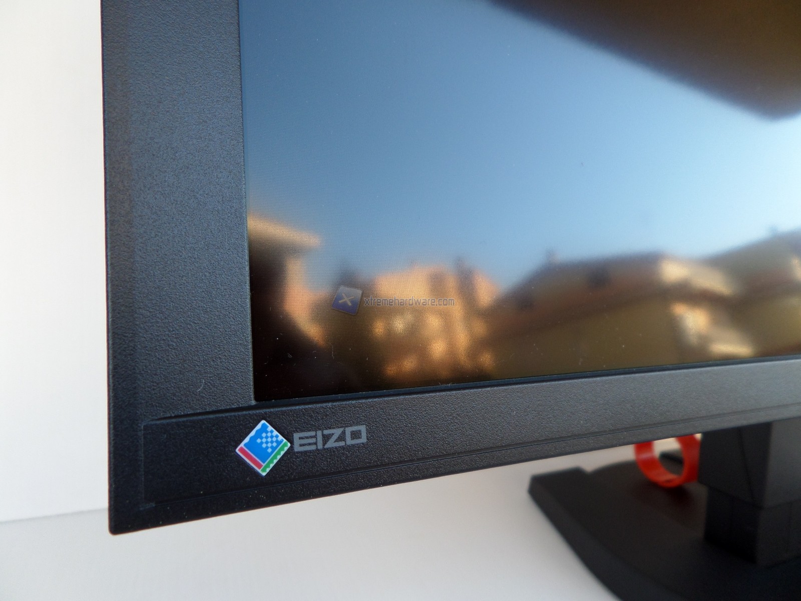 EIZO FG2421 07
