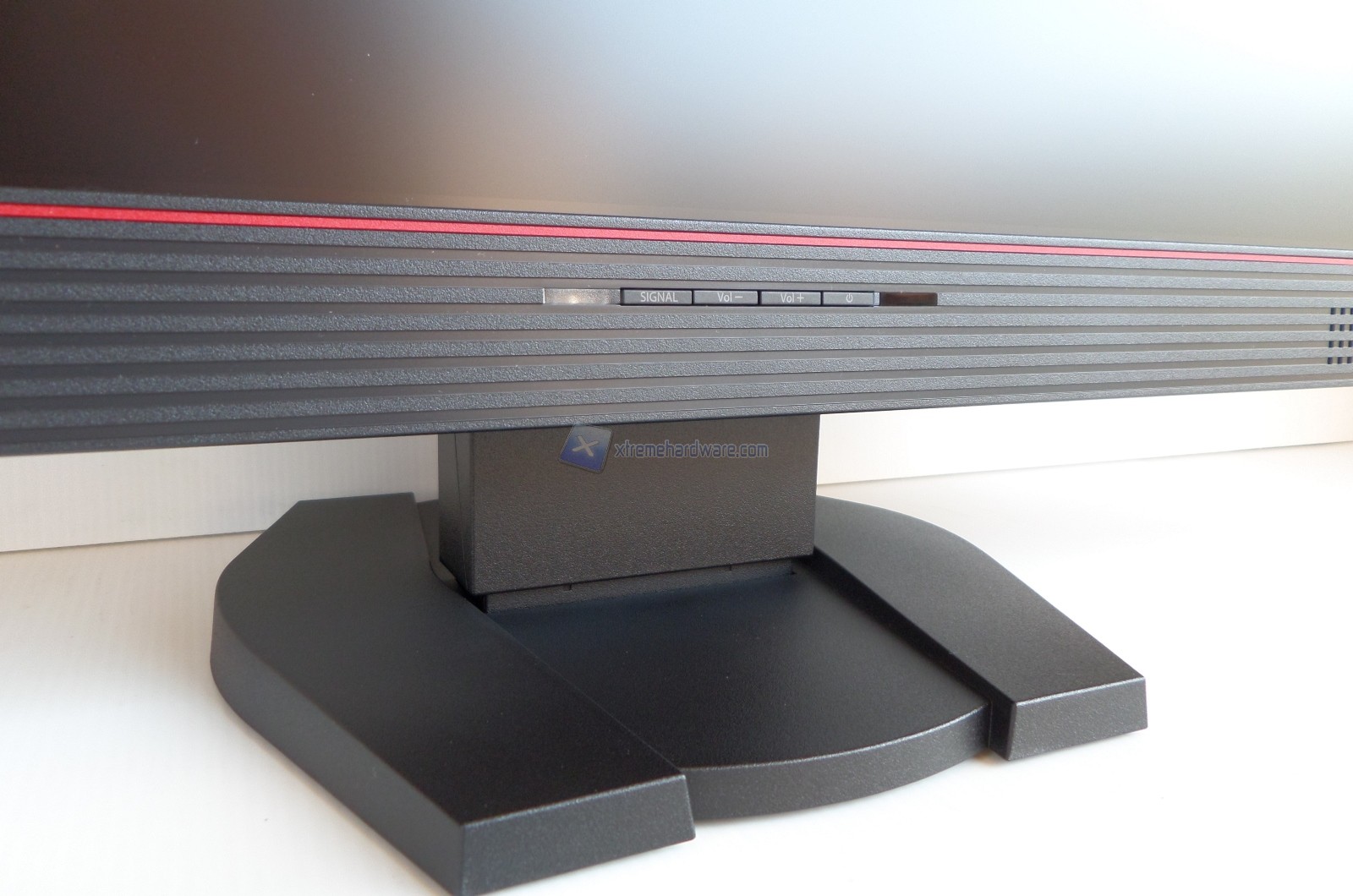 Monitor 05