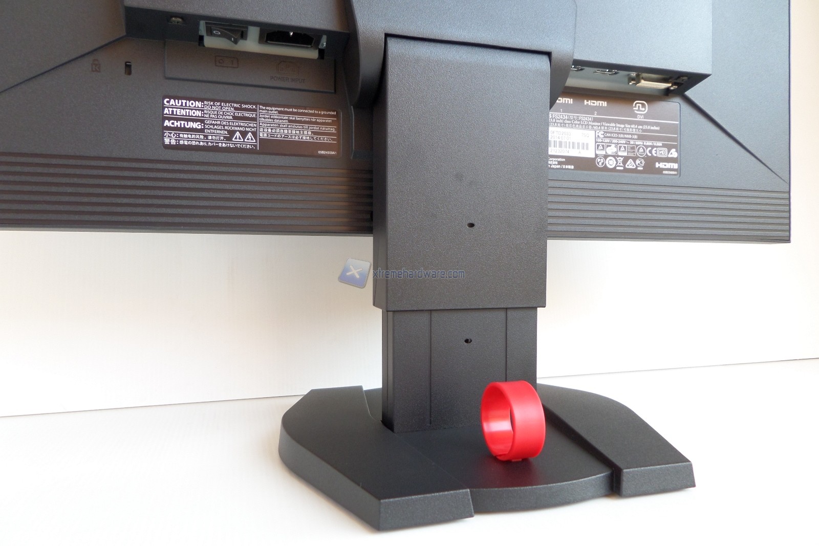 Monitor 09