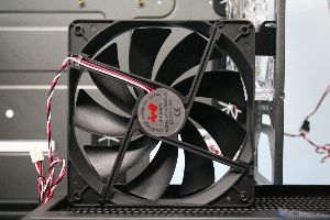 00004 INWIN_GRONE_WWW.XTREMEHARDWARE.COM